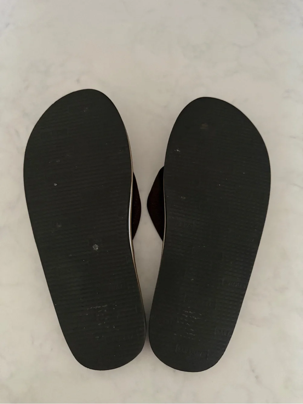 Rainbow Men's Brown Classic Rubber Single Layer Arch Support Sandals size M